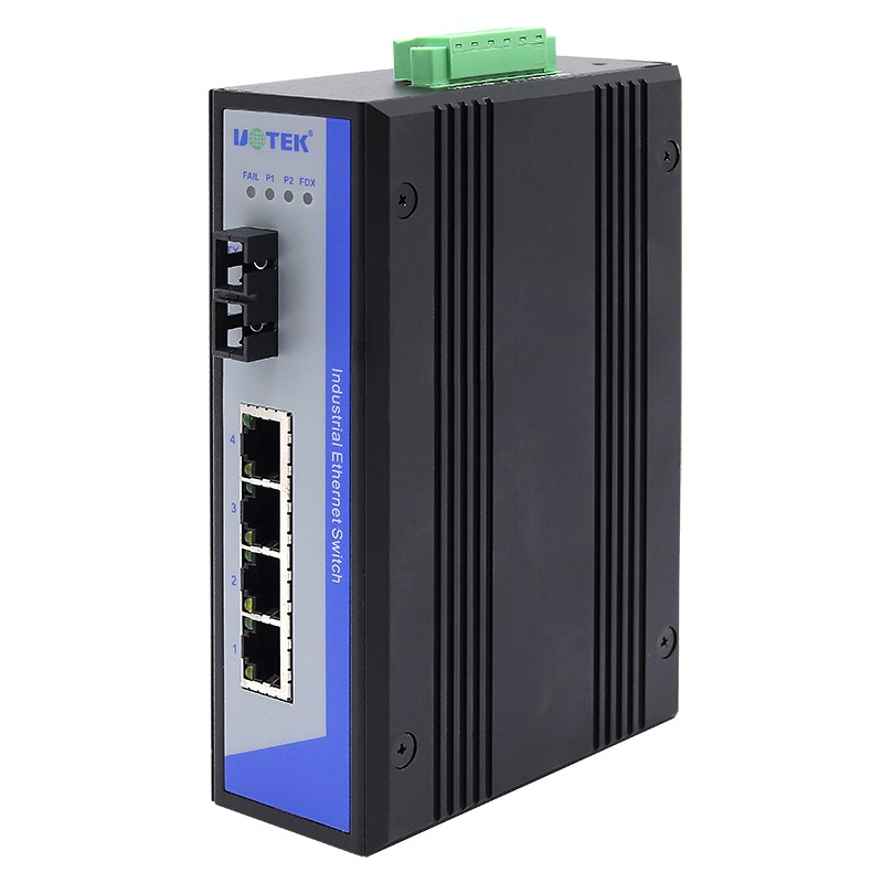 4口百兆網(wǎng)絡光纖收發(fā)器