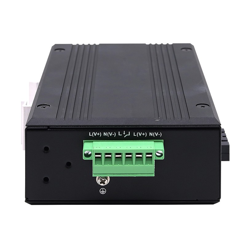 4口百兆網(wǎng)絡光纖收發(fā)器